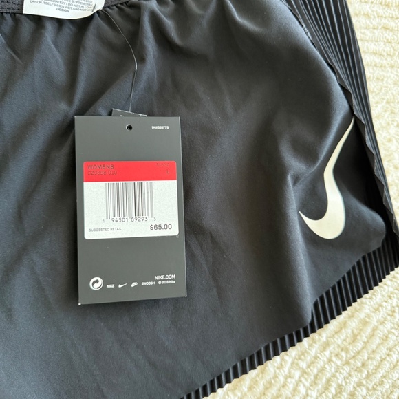 Nike Aeroswift women’s running shorts black, Sz L - Picture 8 of 11